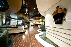 MSC Cruises MSC Splendida La Prua Piano Bar 2.jpg